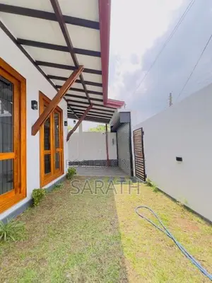 Beautiful Brand New House Sale Athurugiriya