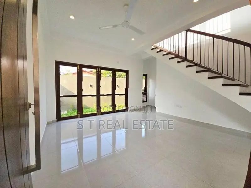 Newly Built Luxury 2 Storey House for Sale in Kottawa