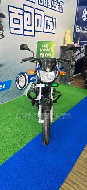Bajaj CT100 2026