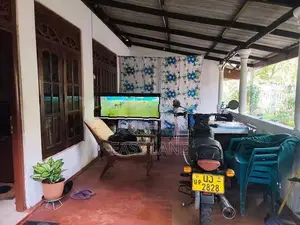 House for sale in yakkala