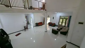 කිරිදිවැල වතුරගමෙන් වටිනා දෙමහල් නිවසක්