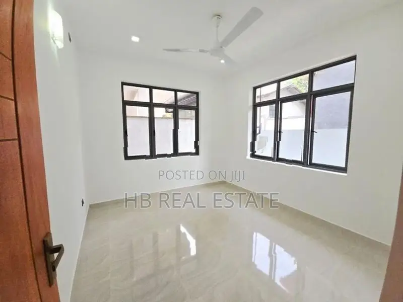 Super Designed Two Storey House with Rooftop for Sale Honnanthara
