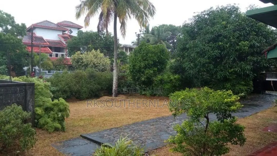 House for sale in Thalpawila Matara