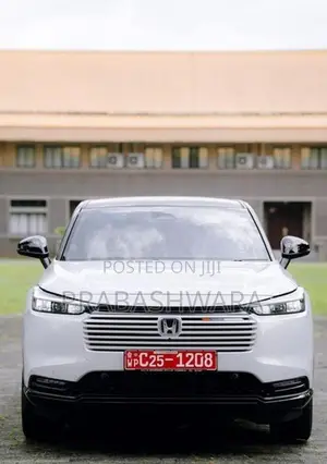 Honda Vezel Z Play 2025