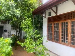 House For sale In Thalawthugoda Kalalgoda