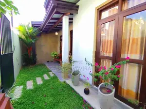 පිලියන්දලින් සුකෝපබෝගී තනි මහල් නිවස විකිනීමට