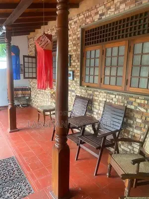 House For sale In Thalawthugoda Kalalgoda