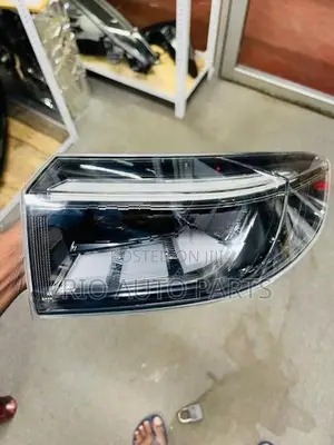 Honda Vezel Tail Light Smoked Right