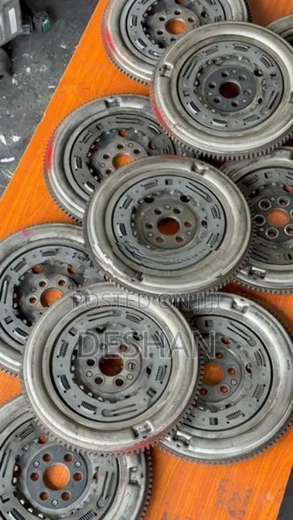 Honda engine fly wheel vezel gp5 grace