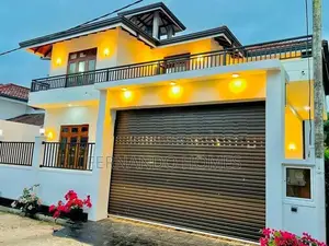 Nice New Brand Upstairs 4 Bed Rooms House For Sale in Negombo
