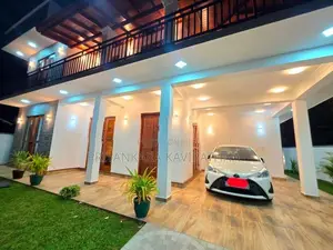 Architecture Designed Luxury 2 Storied House in Panadura