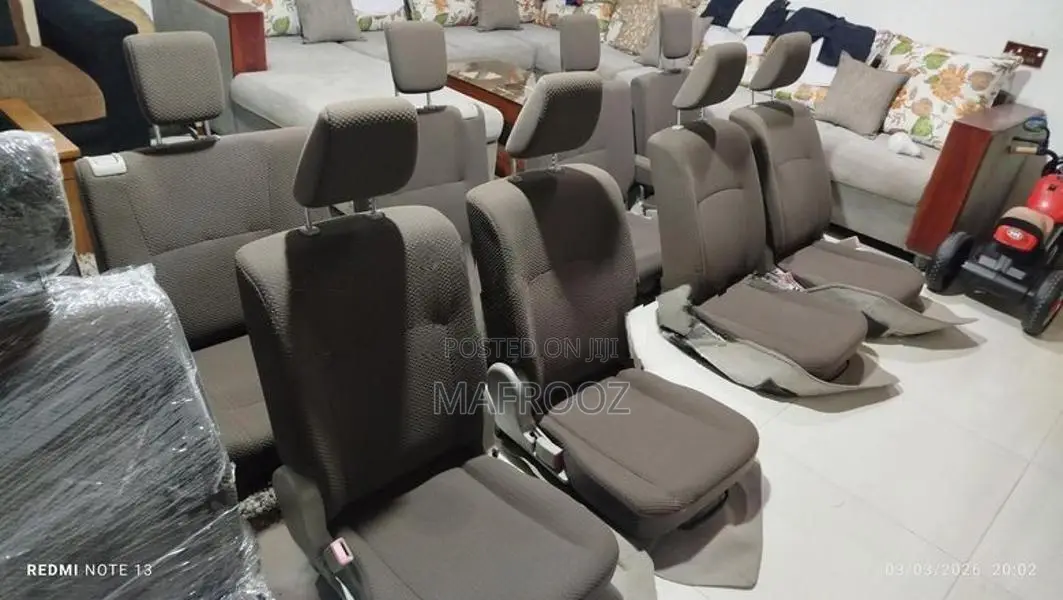 Suzuki Every DA17 Bucket Seat Set