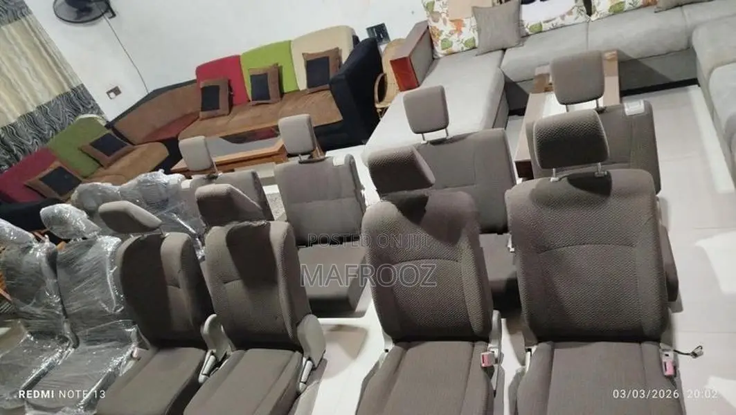 Suzuki Every DA17 Bucket Seat Set