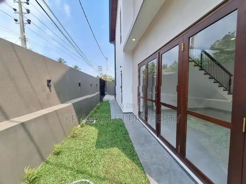 luxury property for sale in piliyandala