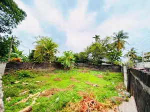(AF698) 8.6 P + = 17.2 Land Sale At Nugegoda