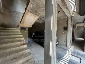 Partially Completed House for Sale at Thalawathugoda Hokandara
