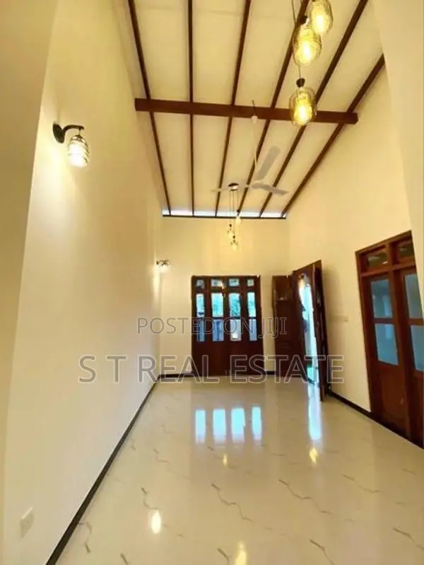 Brand New Luxury Single Storey House for Sale in Homagama