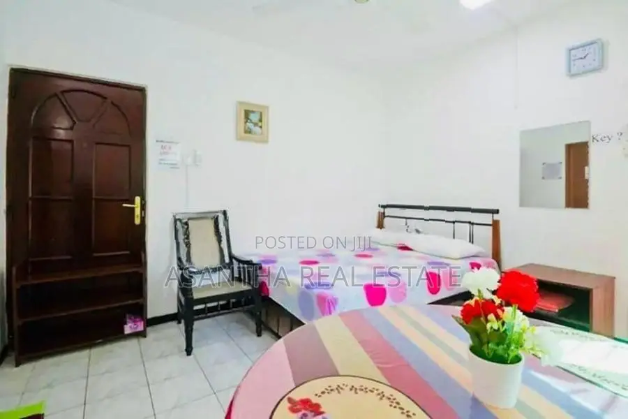 (AF711) House for sale in Colombo 5- Narahenpita