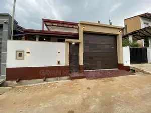 අලංකාර ලෙස නිමකෙරූ අලුත්ම නිවසක් විකිණීමට කිරිවත්තුඩුවෙන්