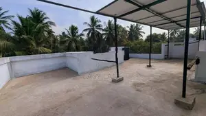 Box type house for sale in Aththanagalla