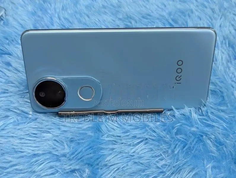 iqoo Z10R 5G 8/256GB (Used)
