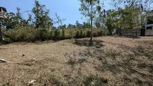 නුවර කොළඹ ප්‍රධාන මාර්ගයට ළගින් ඉඩමක්