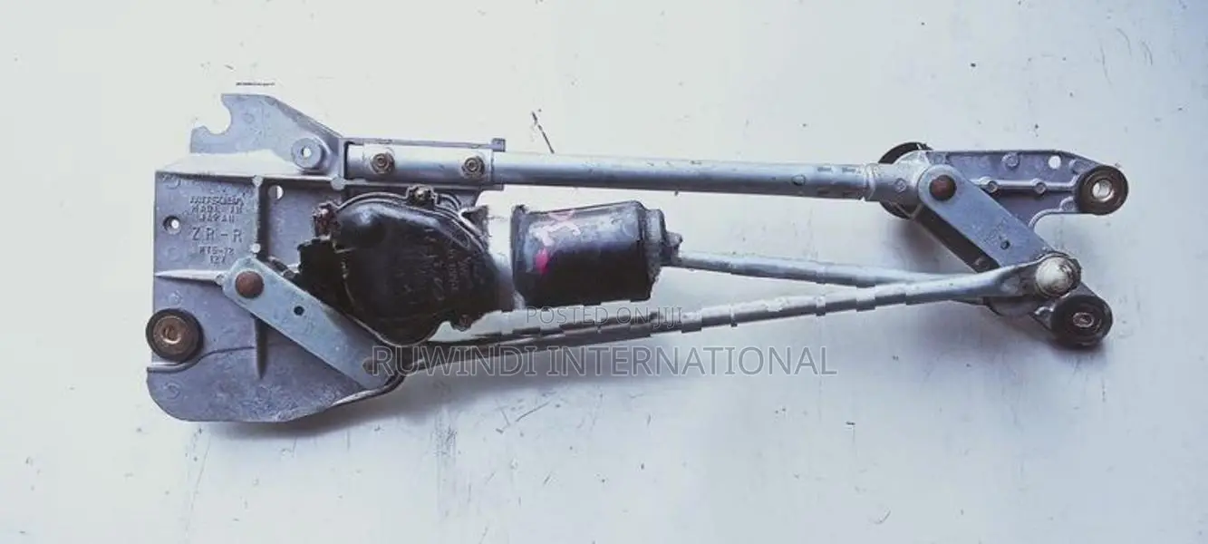 Nissan X Trail NT30 Wiper Motor with Linkage