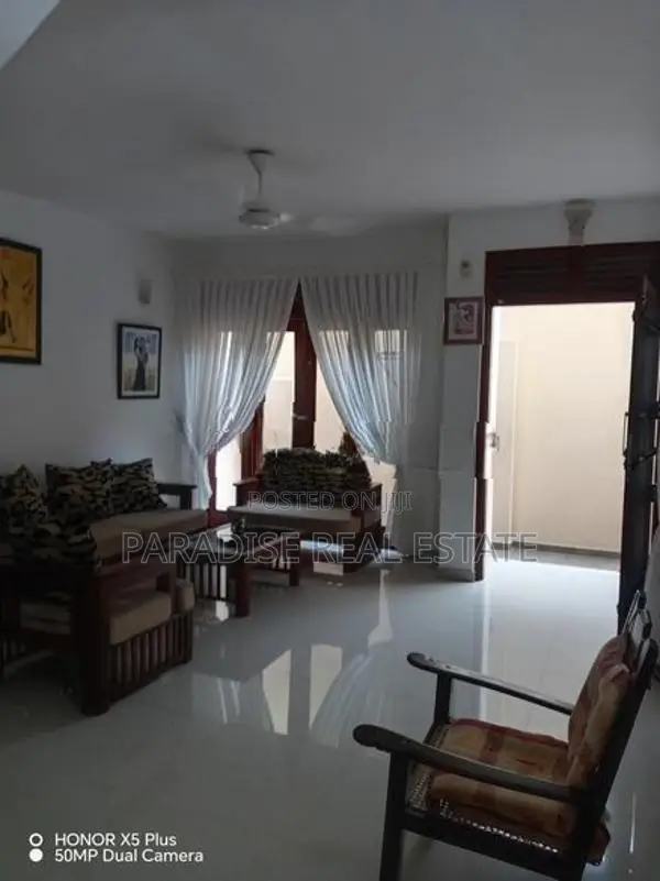 2 Storey House for Sale Mount Lavinia Sirimaluyana