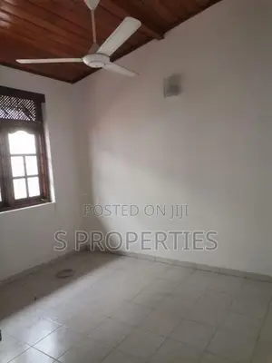 Solid House for Sale in Dehiwala