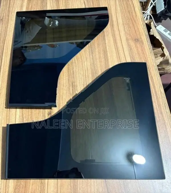 Nissan Roox 2023 2024 2025 Rear Body Glasses