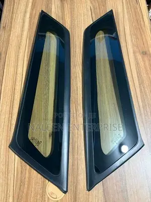 Nissan Roox 2023 2024 2025 Front Body Glasses