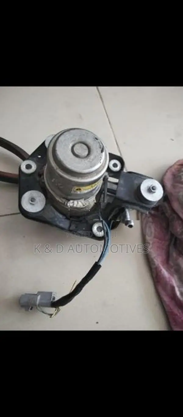 Mitsubishi Outlander Vacuum Pump
