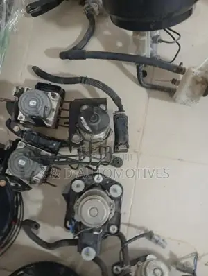 Mitsubishi Outlander Vacuum Pump
