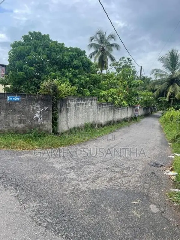 Land for Sale Kaduwela