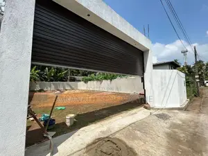 Land in Werahara Boralesgamuwa - Parapet Walls Roller Gate