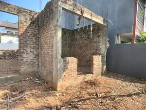 Land For Sale in Madapatha Piliyandala - With Half built House