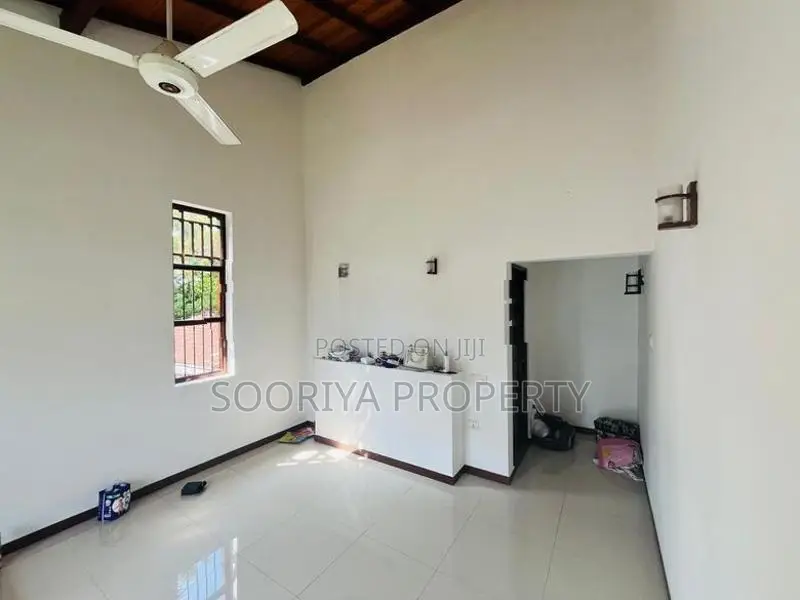 2 Storey Luxury Modern House for Sale in Boralesgamuwa