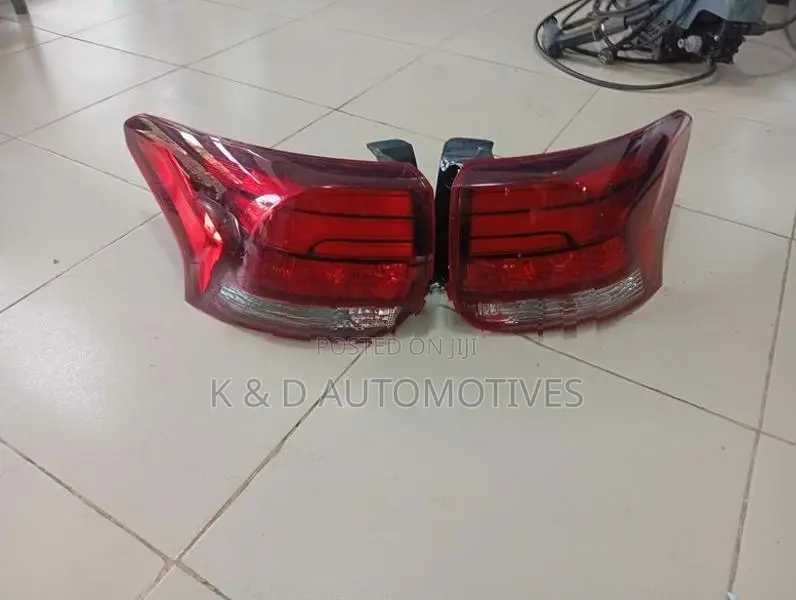 Mitsubishi Outlander Tail Light