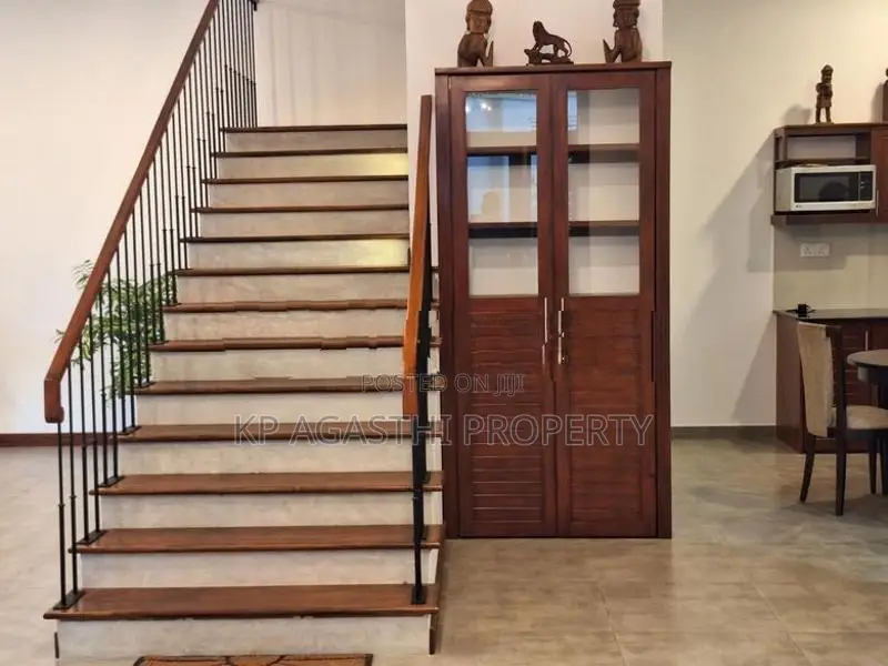 super luxury house for sale in thalawathugoda