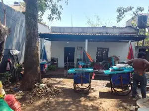 8.9 Perches Land with Old House Sale in Dehiwala Off Kadawatha