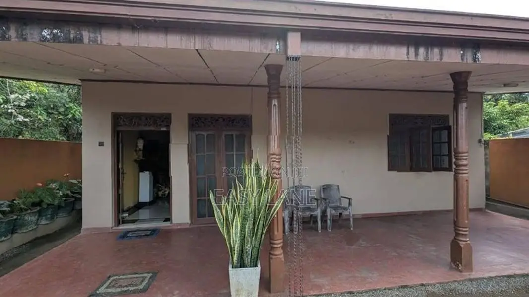 House for sale in pugoda