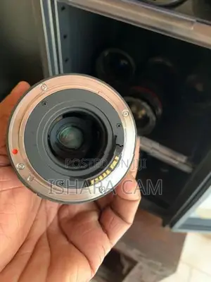 canon 18-200 Red line DSLR Lens