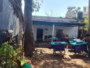 8.9 Perches Land with Old House Sale in Dehiwala Off Kadawatha