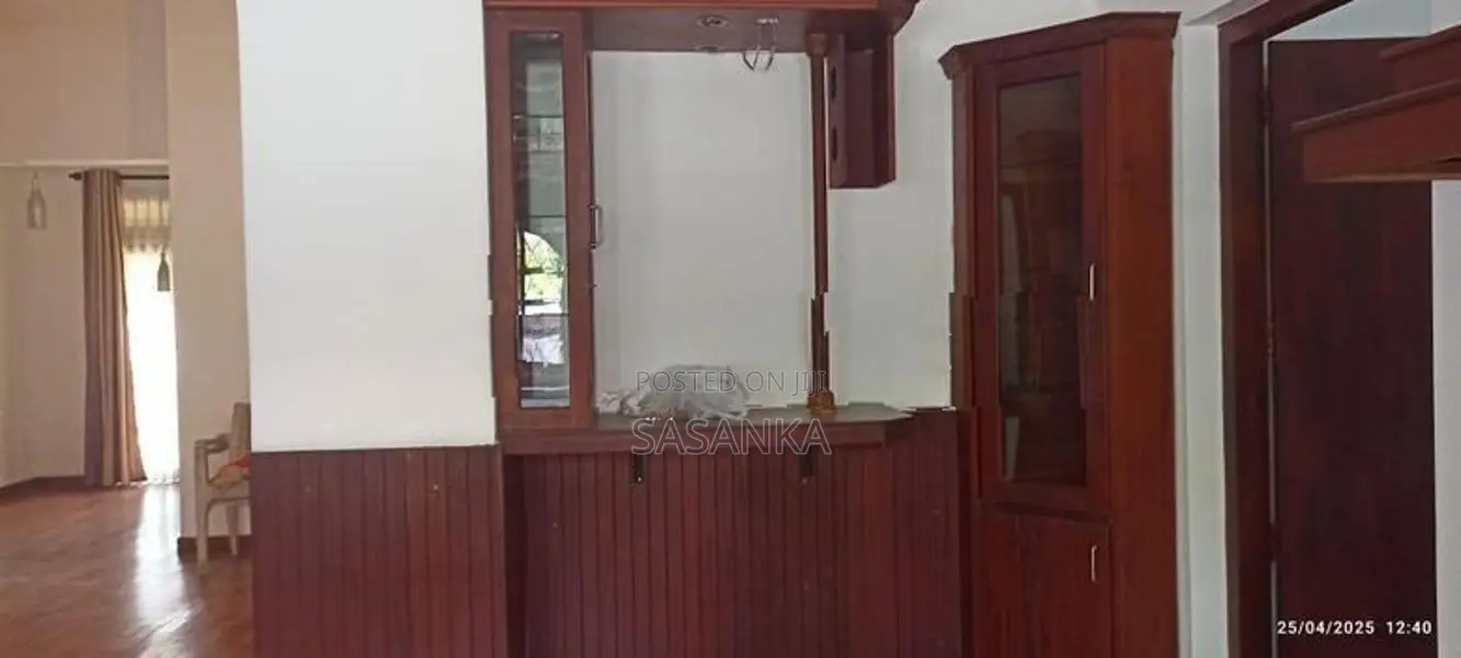 Moratuwa Katubedda 27.8 Perches Land With House For Sale