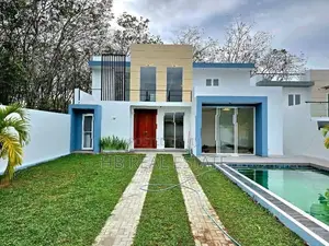 Newly Build Luxury Three Story House for Sale Piliyandala