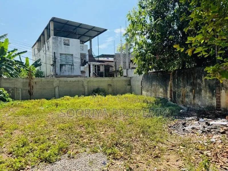 7.5 Perch Residential Land for Sale in Mount Lavinia