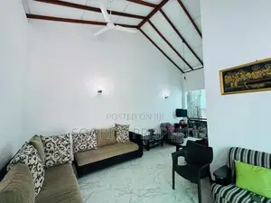 Near Kesbewa Town Single Story House for Sale in Kottawa Piliyandala