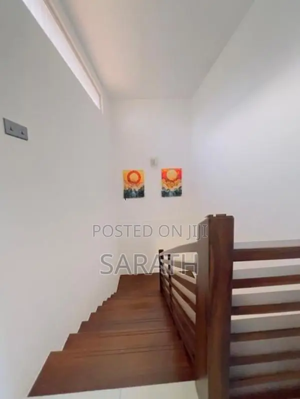 House Sale With Furniture