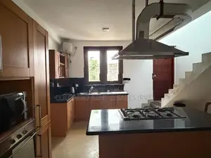 Luxury Fully Furnished House for Sale At Battaramulla