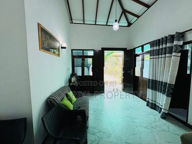 Near Kesbewa Town Single Story House for Sale in Kottawa Piliyandala